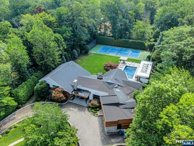 34 Warren Lane, Alpine, NJ 07620