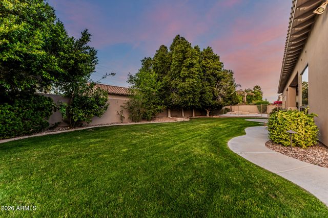 10834 E CANNON Drive, Scottsdale, AZ 85259