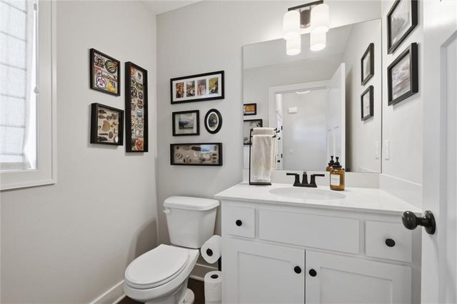 523 NW 110th Street, Kansas City, MO 64155