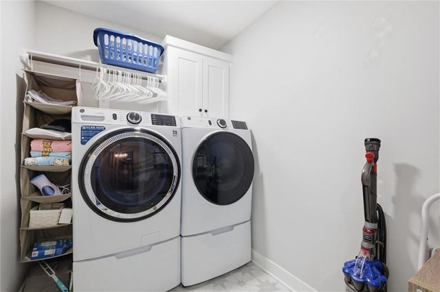 523 NW 110th Street, Kansas City, MO 64155