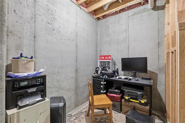 523 NW 110th Street, Kansas City, MO 64155