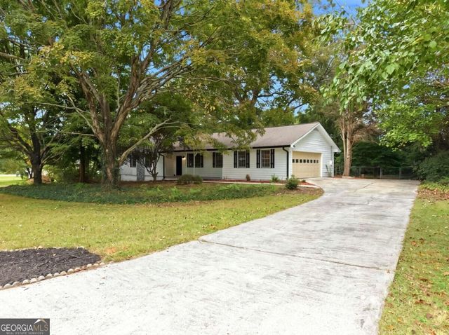 3346 San Antonio Drive, Snellville, GA 30039