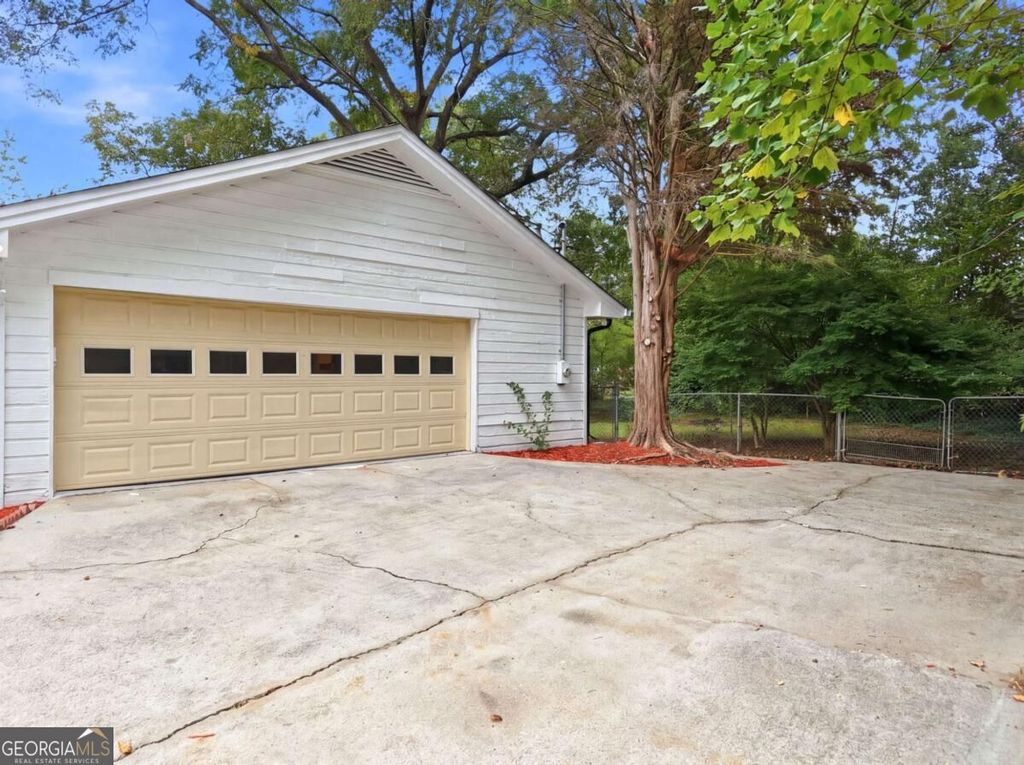 3346 San Antonio Drive, Snellville, GA 30039 — photo 3