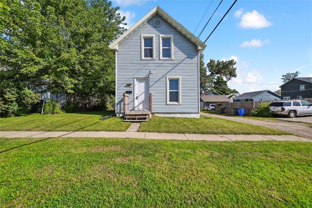 280 14th Avenue SW, Cedar Rapids, IA 52404