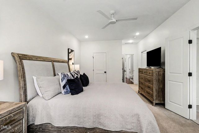 621 S Franklin Street, Wake Forest, NC 27587