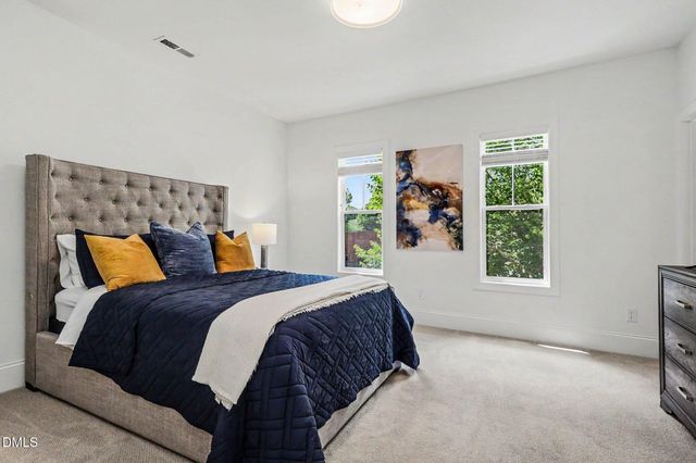 621 S Franklin Street, Wake Forest, NC 27587