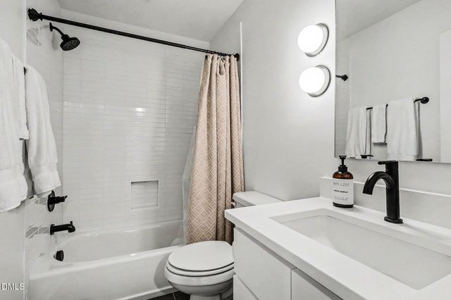 621 S Franklin Street, Wake Forest, NC 27587