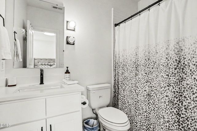 621 S Franklin Street, Wake Forest, NC 27587