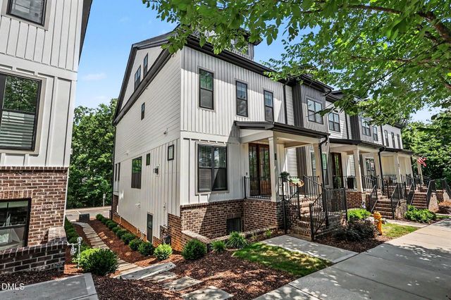621 S Franklin Street, Wake Forest, NC 27587