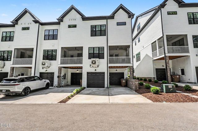 621 S Franklin Street, Wake Forest, NC 27587