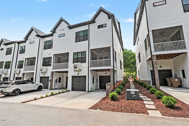 621 S Franklin Street, Wake Forest, NC 27587