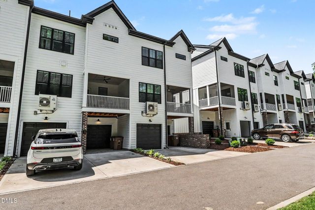 621 S Franklin Street, Wake Forest, NC 27587