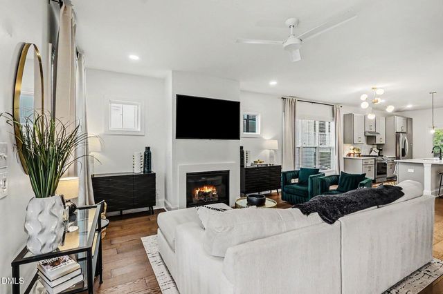 621 S Franklin Street, Wake Forest, NC 27587
