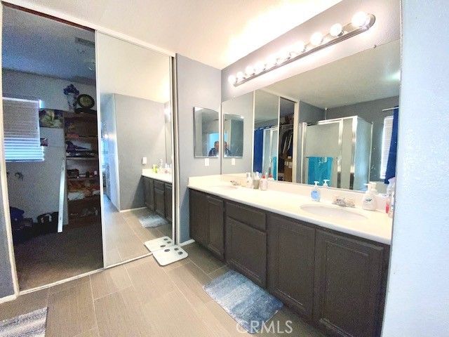 16883 Hazeltine Court, Fontana, CA 92336