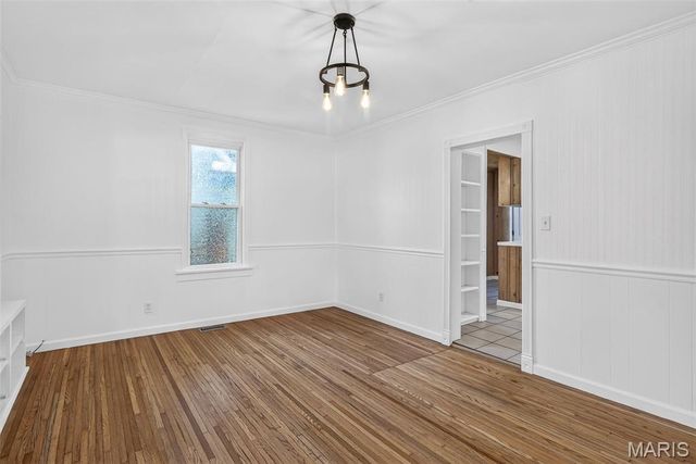 112 N Taylor Avenue, Crystal City, MO 63019