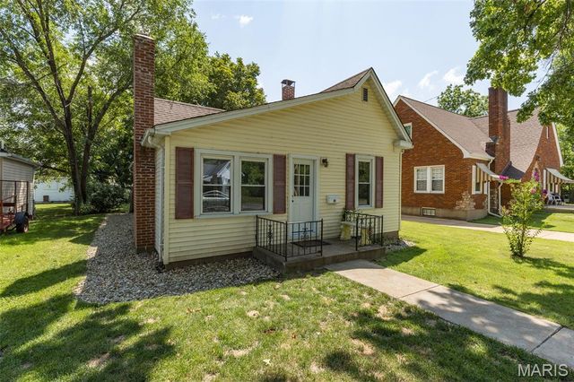 112 N Taylor Avenue, Crystal City, MO 63019