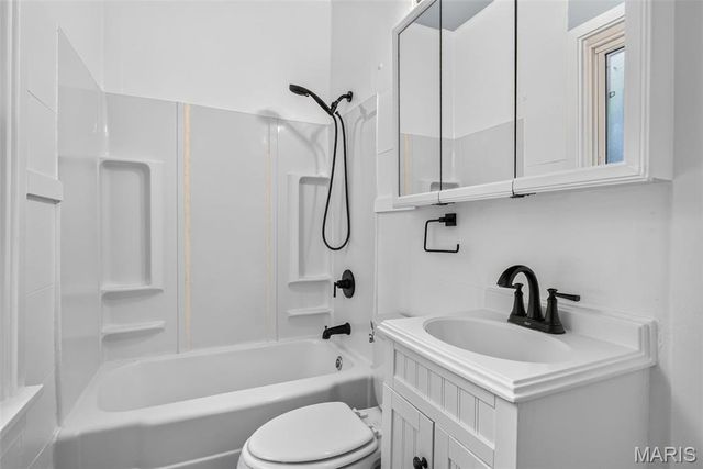 112 N Taylor Avenue, Crystal City, MO 63019
