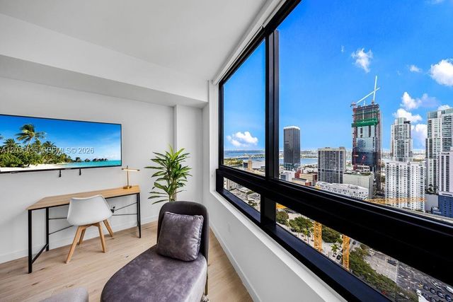 225 N Miami Ave 3507, Miami, FL 33128