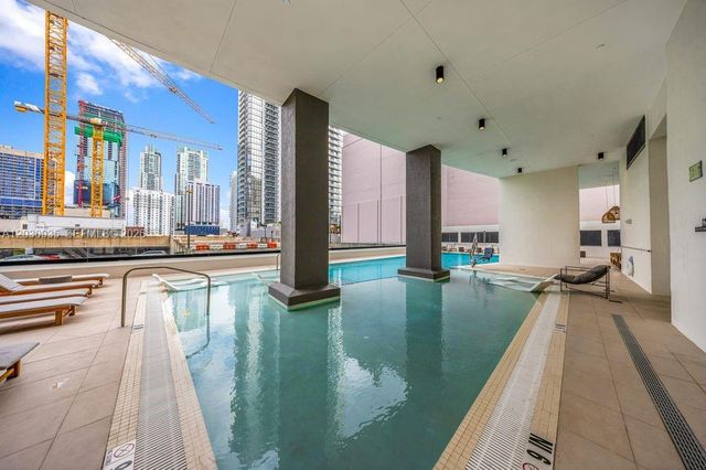 225 N Miami Ave 3507, Miami, FL 33128