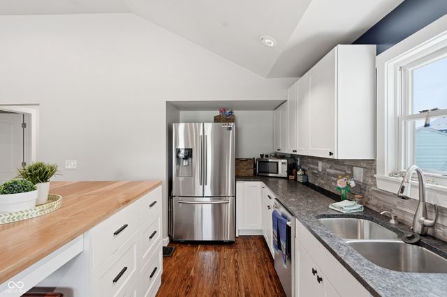 422 Poplar Street, Fortville, IN 46040