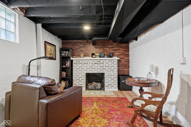 422 Poplar Street, Fortville, IN 46040