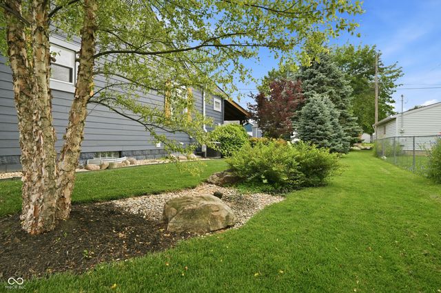 422 Poplar Street, Fortville, IN 46040