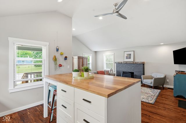 422 Poplar Street, Fortville, IN 46040