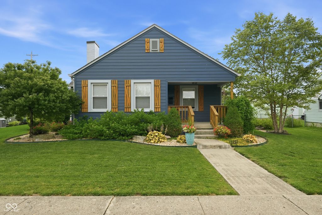 422 Poplar Street, Fortville, IN 46040