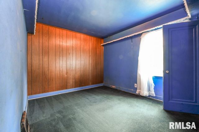 1121 N Wood Road, Peoria, IL 61604