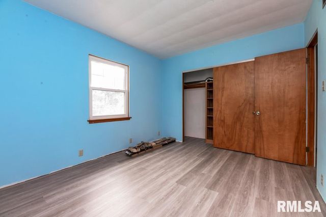 1121 N Wood Road, Peoria, IL 61604