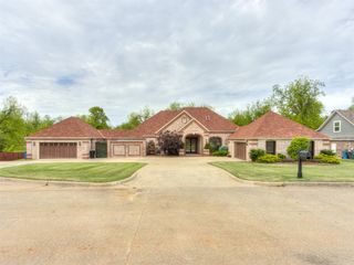 9408 S Caldwell Drive, Midwest City, OK 73130