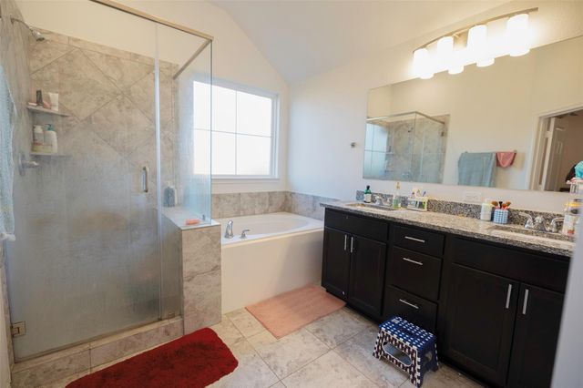 1008 Old Vine Road, Brenham, TX 77833