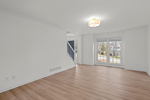 660 Trailwood SW Lane, Marietta, GA 30064