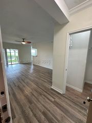 11730 SW 2nd St 12108, Pembroke Pines, FL 33025