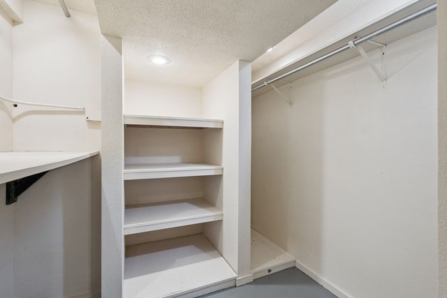 3104 15th St A Street, Moline, IL 61265