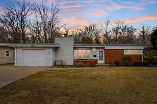 3104 15th St A Street, Moline, IL 61265