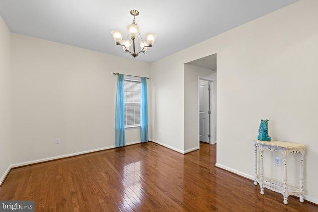 5812 SPRUCE VALLEY DR, Fredericksburg, VA 22407