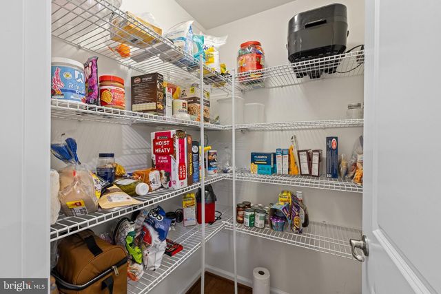 5812 SPRUCE VALLEY DR, Fredericksburg, VA 22407