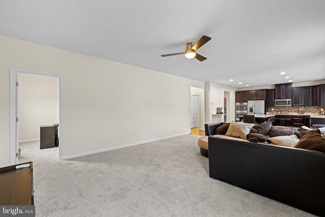 5812 SPRUCE VALLEY DR, Fredericksburg, VA 22407