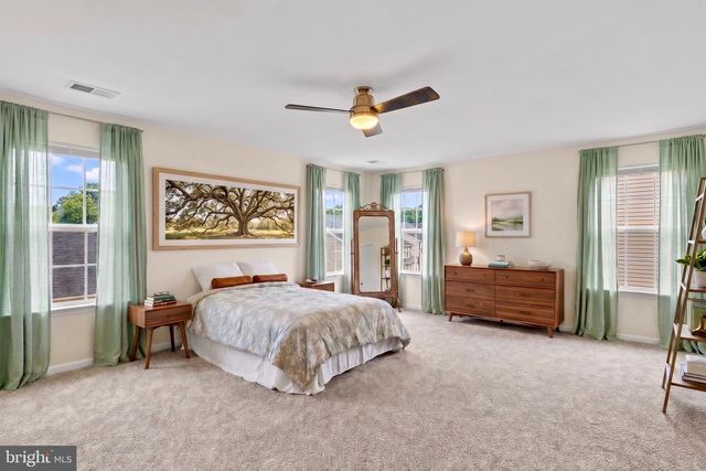5812 SPRUCE VALLEY DR, Fredericksburg, VA 22407
