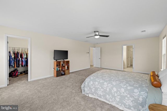 5812 SPRUCE VALLEY DR, Fredericksburg, VA 22407
