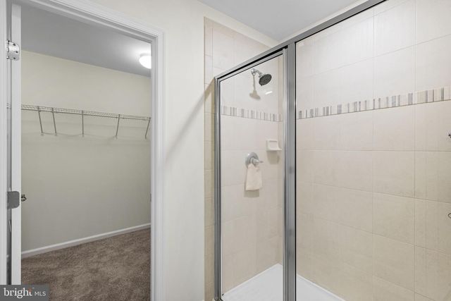 5812 SPRUCE VALLEY DR, Fredericksburg, VA 22407