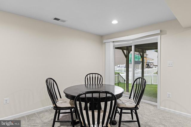 5812 SPRUCE VALLEY DR, Fredericksburg, VA 22407