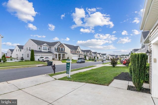 5812 SPRUCE VALLEY DR, Fredericksburg, VA 22407