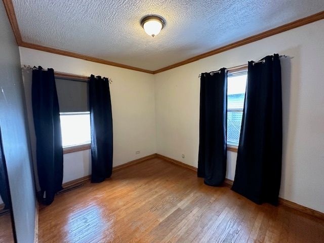 7600 S FERDINAND Avenue, Bridgeview, IL 60455