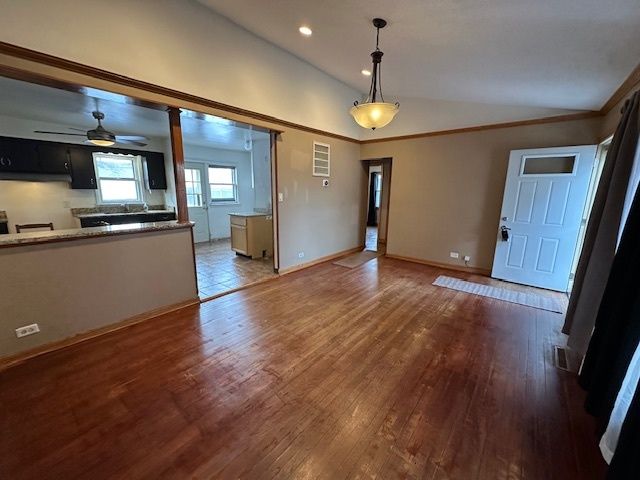 7600 S FERDINAND Avenue, Bridgeview, IL 60455