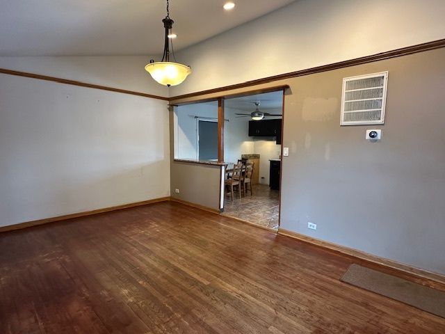 7600 S FERDINAND Avenue, Bridgeview, IL 60455