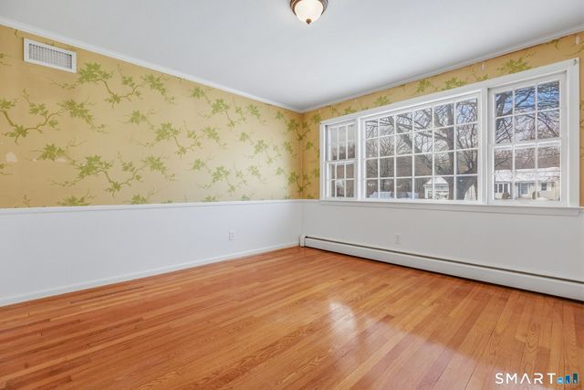 9 Patrick Lane, Branford, CT 06405