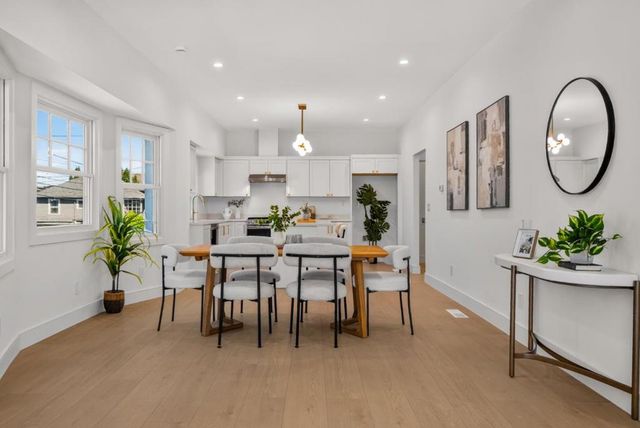 1529 Pacific Avenue, Alameda, CA 94501