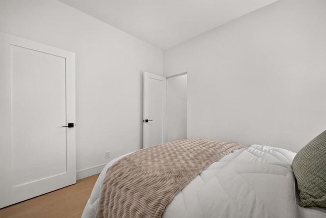 1529 Pacific Avenue, Alameda, CA 94501